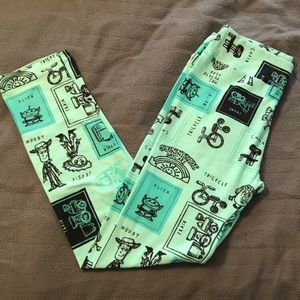 LulaRoe Toy Story leggings One Size